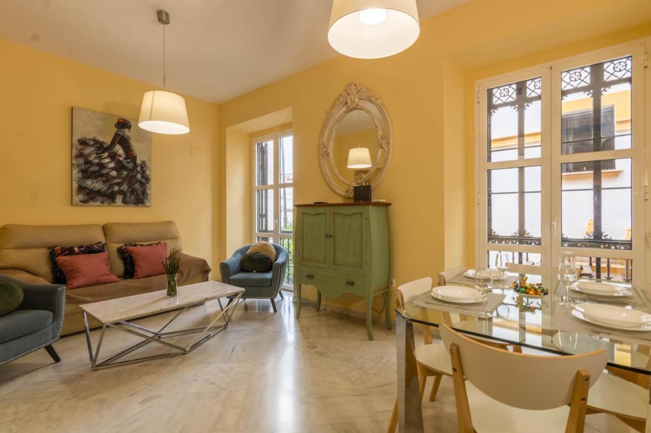 Apartment Dux Veragua Centro Seville